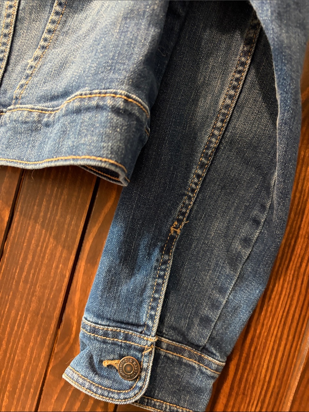 Old Navy Classic Light Blue Denim Jacket - Women's XL - Picture 3 of 10